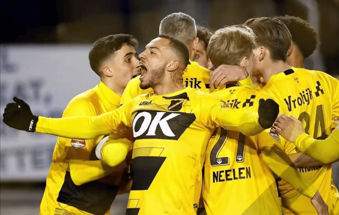 澳门威尼斯人网站 -关于风云突变！费耶诺德清晨造点机会，荷甲版图或变，气氛紧张，训练强度明显提升的信息