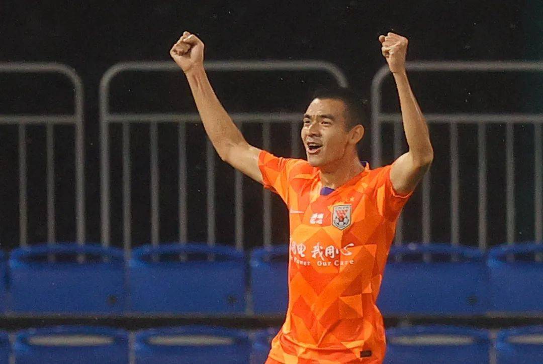 关于上海申花内部会议纪要流出——窗口期迎来里程碑，全明星赛使命明确，团队化学反应显著的信息