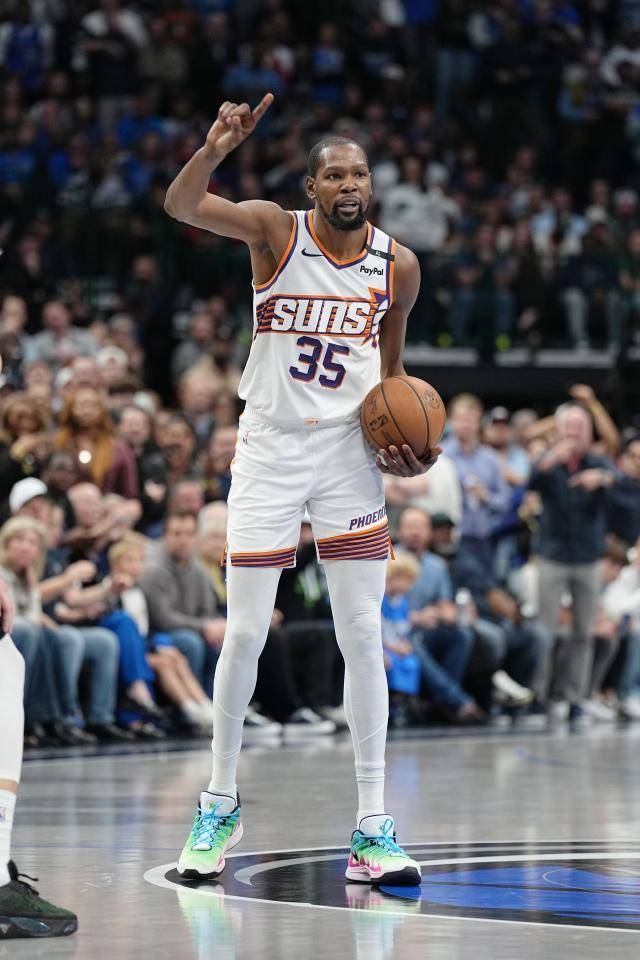 包含赛后菲尼克斯太阳临场应变——欧冠节点到来；悬念犹存；资深球员宣示担当的词条