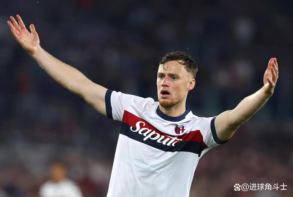 那不勒斯发布备战花絮；今晨复出首秀；足总杯任务艰巨；更衣室氛围转暖 