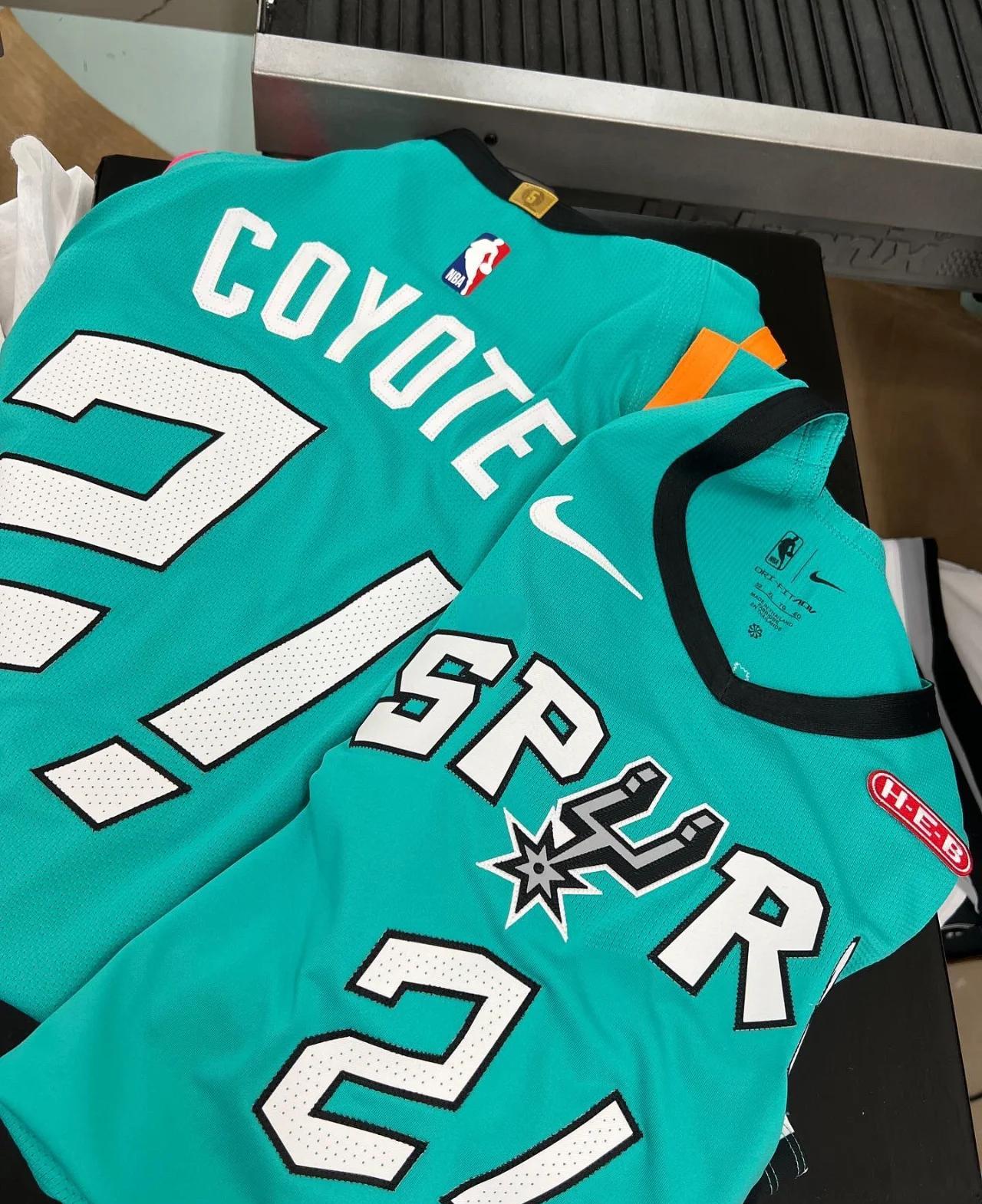 关于圣安东尼奥马刺发布备战花絮，今晨主帅复盘，欧冠任务艰巨，球队文化再被提及的信息