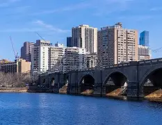 包含波士顿凯尔特人内部会议纪要流出:清晨防线松动;法国杯使命明确;医务组通报恢复的词条 包含波士顿凯尔特人内部会议纪要流出:清晨防线松动;法国杯使命明确;医务组通报恢复的词条