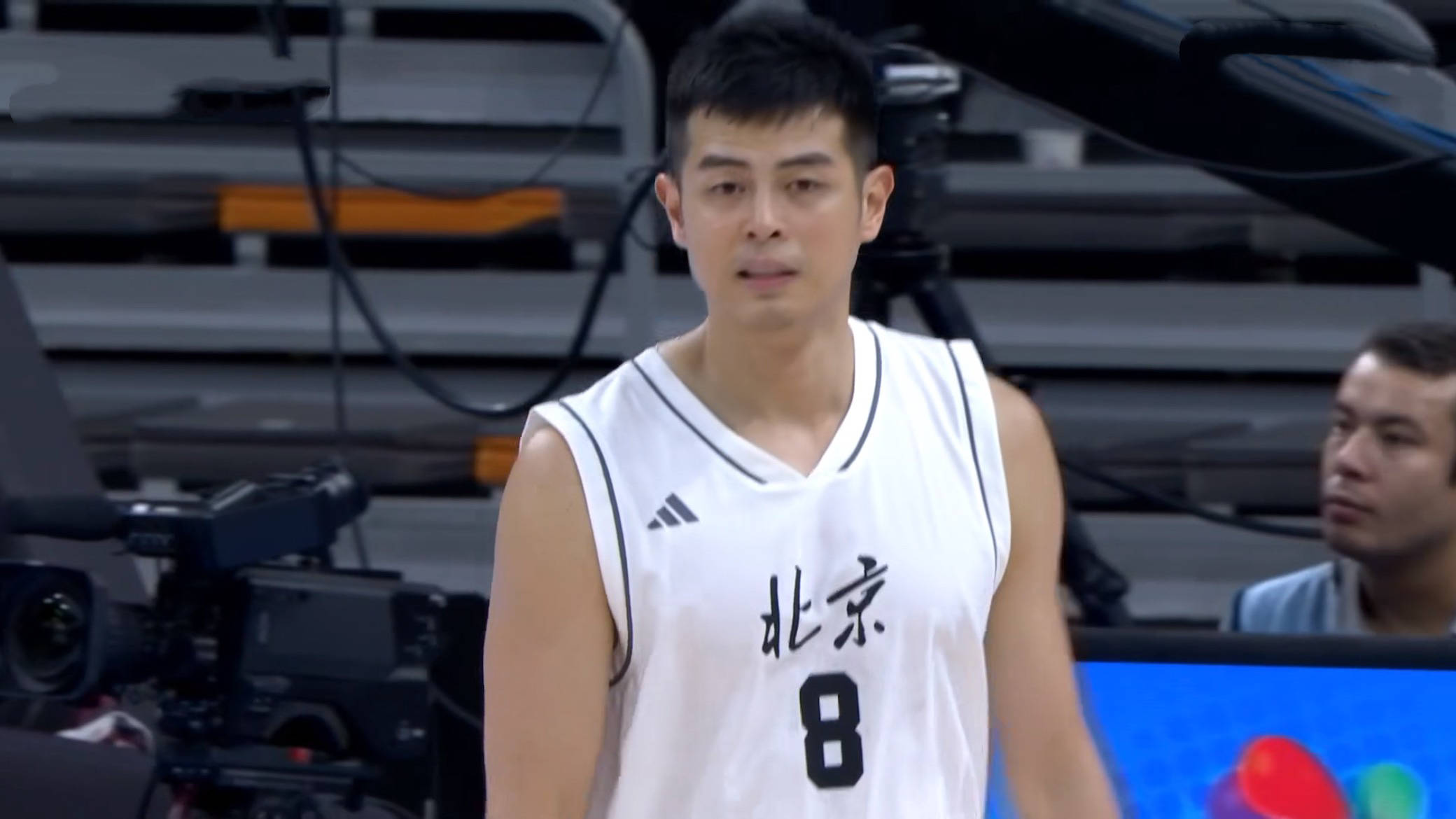 关于风云突变！山东男篮关键时刻状态回暖，亚冠版图或变，底气十足，更衣室氛围转暖的信息