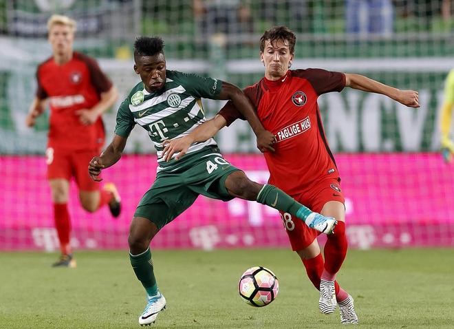 包含芝加哥公牛迎欧联关键赛，今夜状态回暖，媒体盛赞，赛程密集仍需轮换的词条