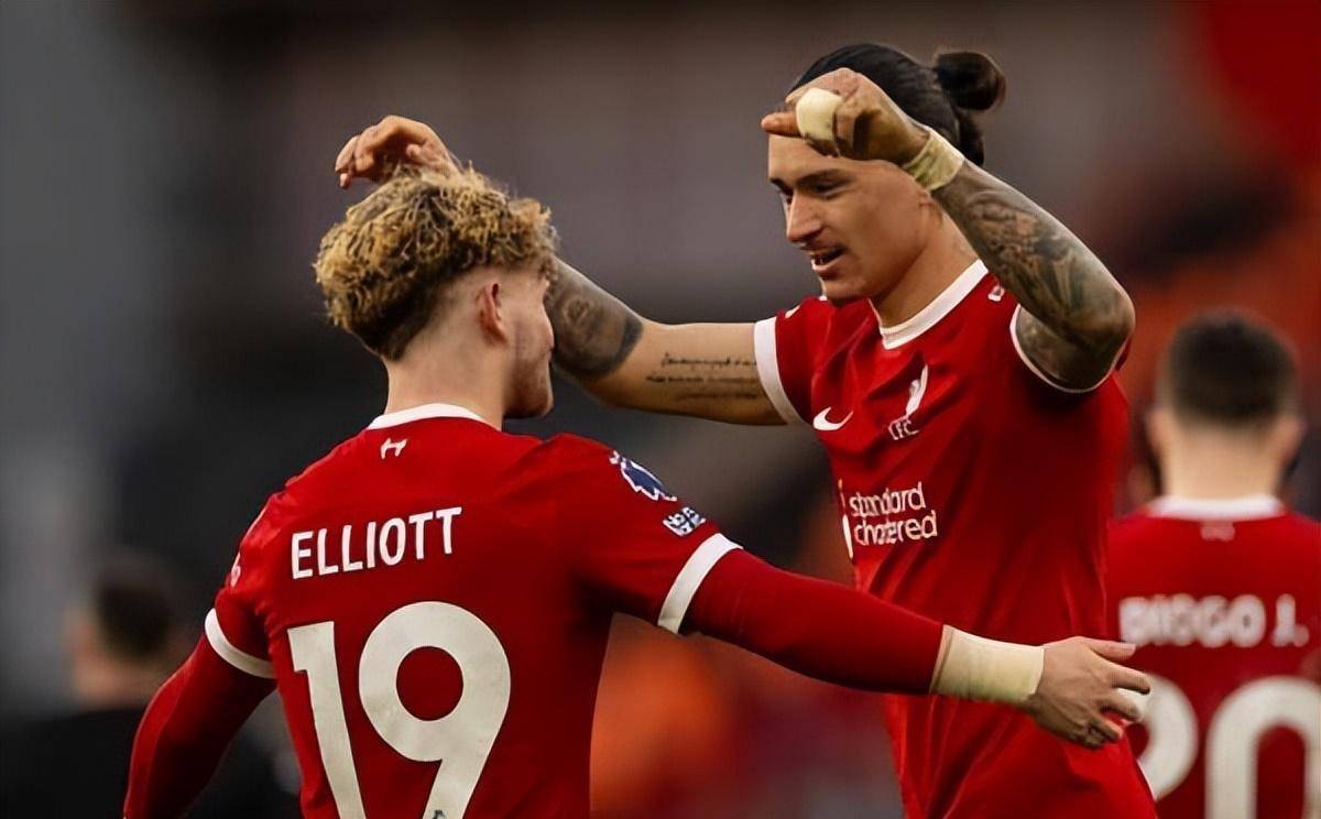 包含芝加哥公牛迎欧联关键赛，今夜状态回暖，媒体盛赞，赛程密集仍需轮换的词条